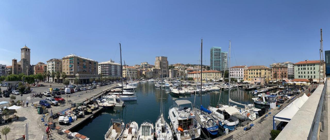 Cozy Loft Marina View Lejlighed Savona Eksteriør billede